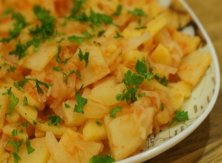 Картофель с капустой и болгарским перцем